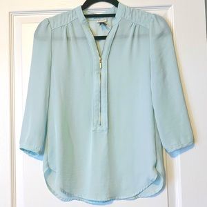 DYNAMITE Blouse